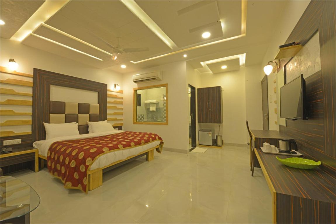 Hotel Jp International Aurangābād Extérieur photo