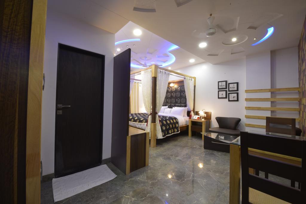 Hotel Jp International Aurangābād Extérieur photo