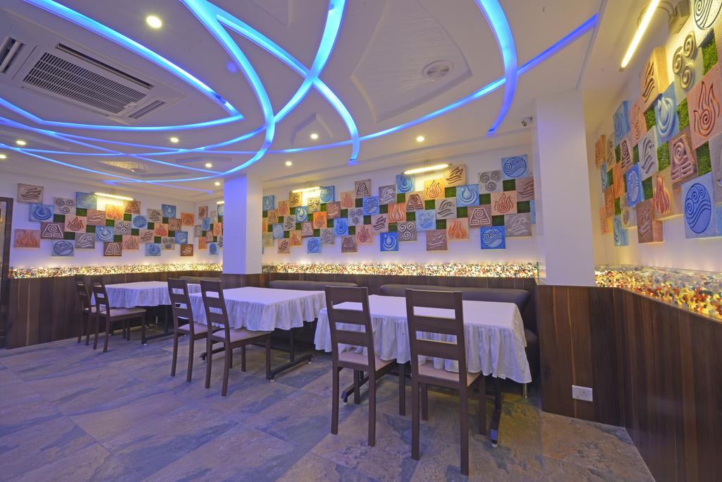 Hotel Jp International Aurangābād Extérieur photo