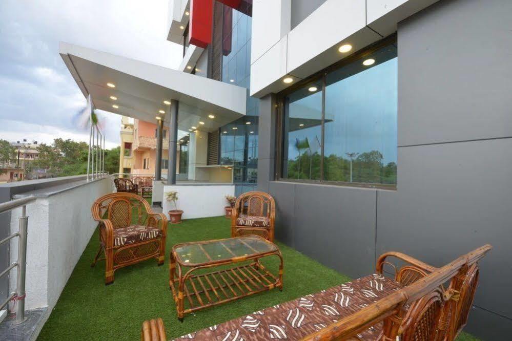 Hotel Jp International Aurangābād Extérieur photo