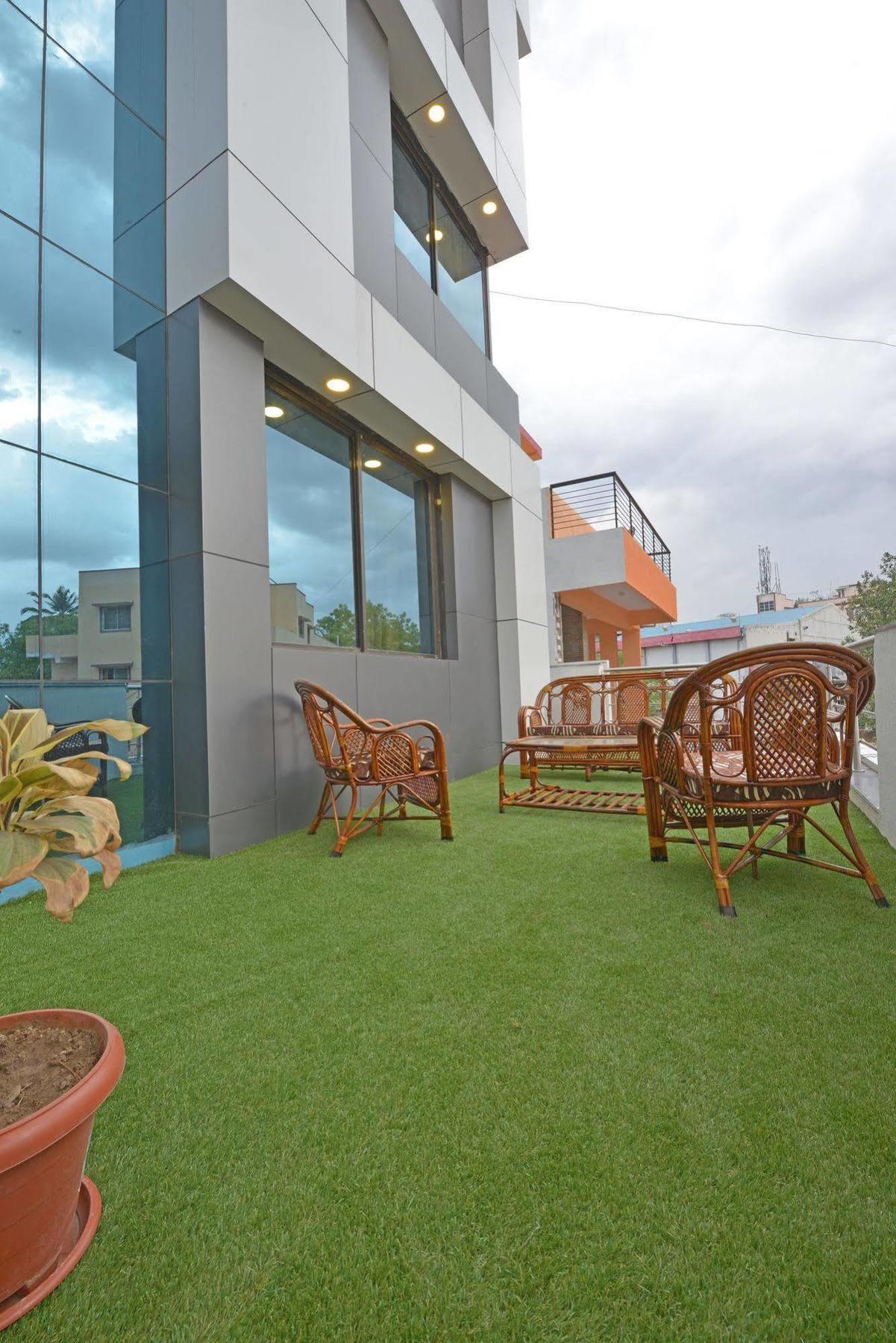 Hotel Jp International Aurangābād Extérieur photo